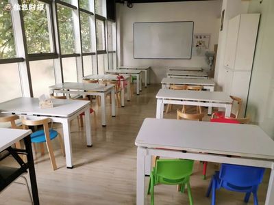 開學(xué)季廣州校外托管“一位難求”，費用上漲引發(fā)家長焦慮